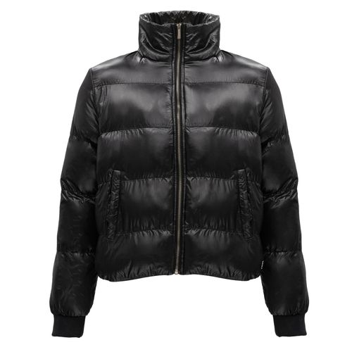 Campera Rush Town Outdoor Nylon Mujer