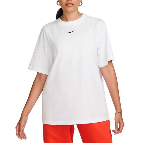 Remera Nike Nsw Tee Essntl Lbr Mujer