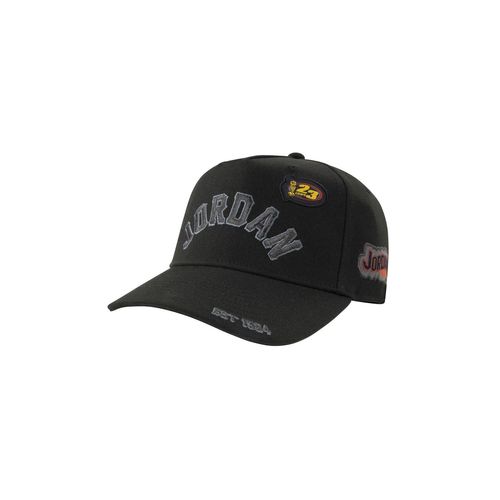 Gorra Jordan Signature Curved Brim