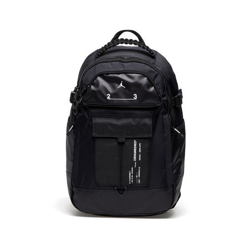Mochila Jordan 23 Engineered