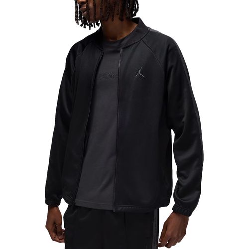 Campera Jordan Essentials Deportivo Hombre