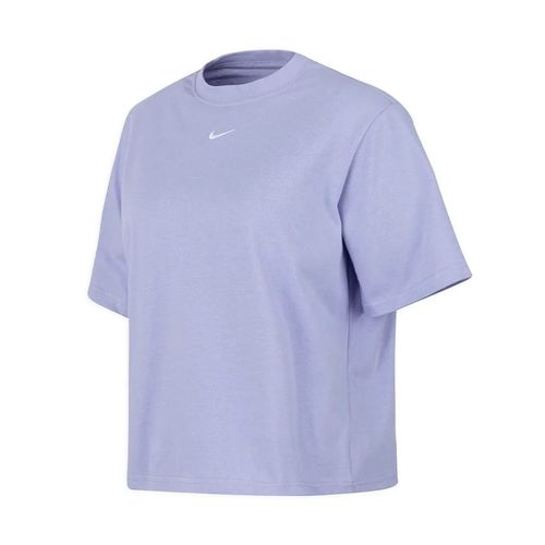 Remera Nike Sportswear Essential Mujer